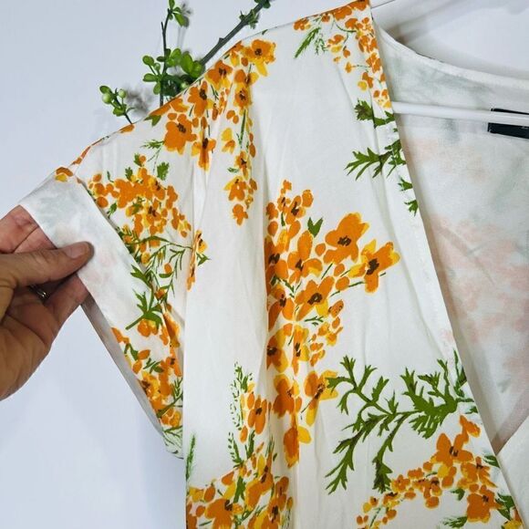 Zesica White Orange Sunflower Wrap Dress MIDI Sundress NWT! - Picture 3 of 11